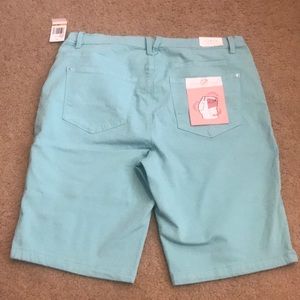 curve appeal bermuda shorts